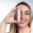 Pure Skin озаряващ околоочен крем - серум против бръчки и тъмни кръгове