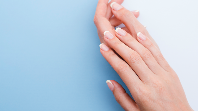 Кремове за суха и груба кожа на ръцете – защо и какъв?